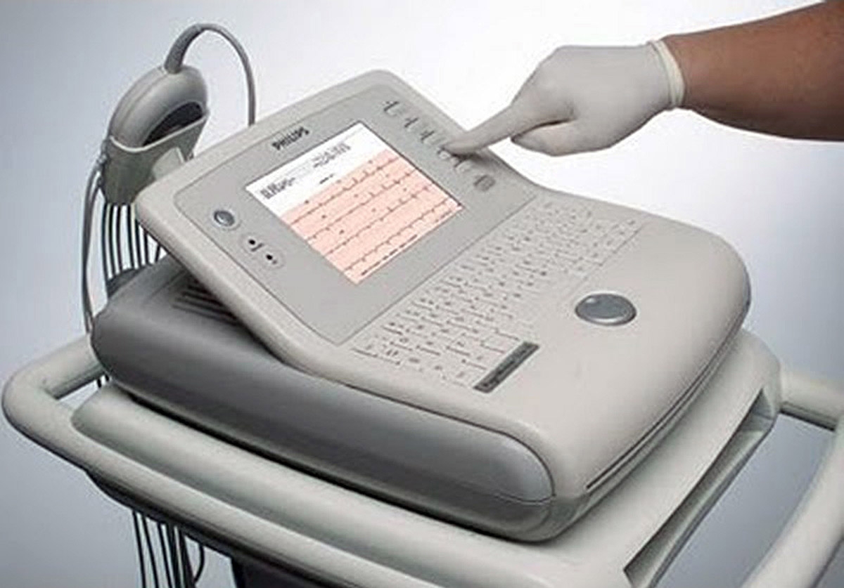 cardiograph machine